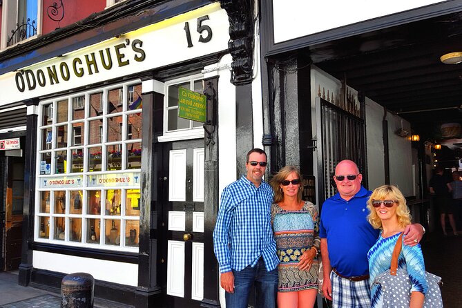Private Dublin Pub Tour (Walking Tour) - Meeting at The Oak, then heading to College Green