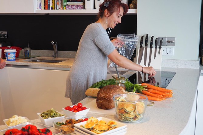 Private Market Tour and Irish Cooking Class in a Modern Skerries Home - The Cooking Lesson: Irish Classics, Guinness Stewardship, and Fish-Friendly Flavor