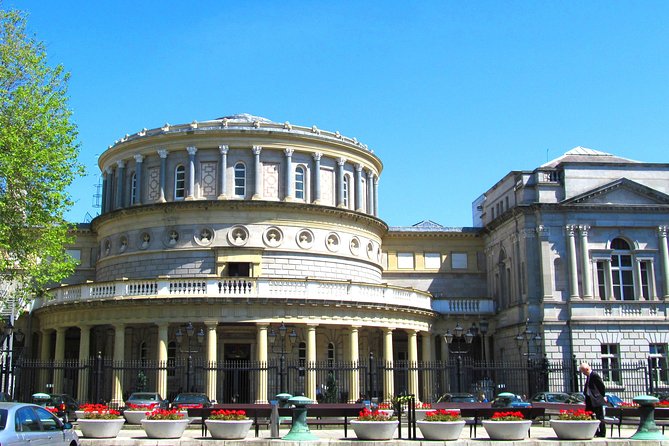 Private Tour of Dublin Museums (Walking Tour) - National Museum of Ireland, Archaeology: bog bodies and early Ireland in 40 minutes