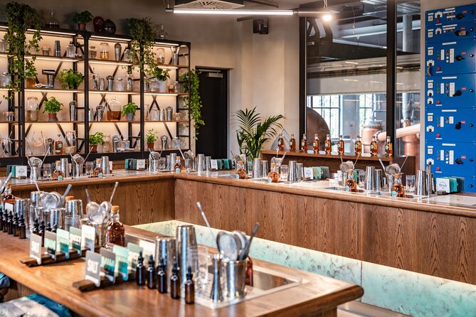 Roe & Co Distillery Experiences - Roe & Co in Dublin 8, where the building does half the job