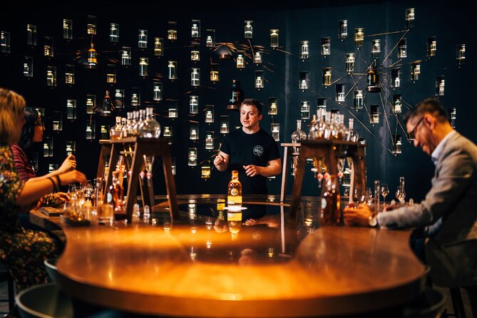Roe & Co Distillery Experiences - Flavors experience: using the five pillars to find your taste profile