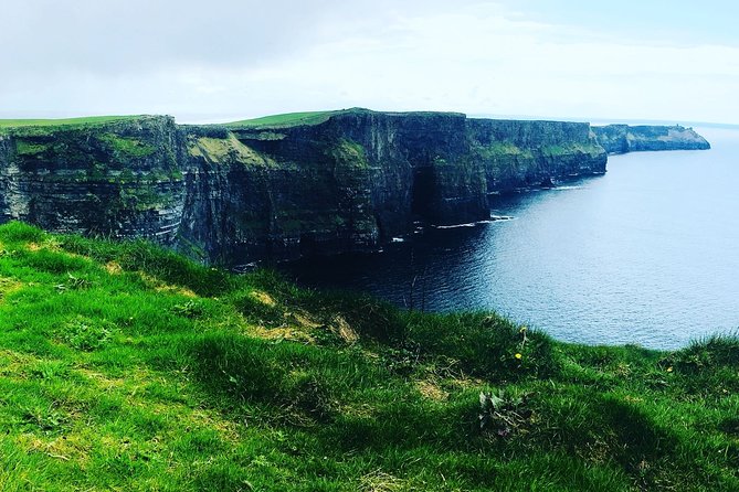 Scogliere di moher e Galway in italiano - Burren beyond the cliffs: pietre, villaggi e un’idea della zona