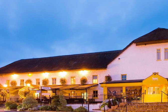 Skip the Line: Irish Night Show Including 4-Course Dinner Ticket - Taylor’s Three Rock in Rathfarnham: what this night really feels like