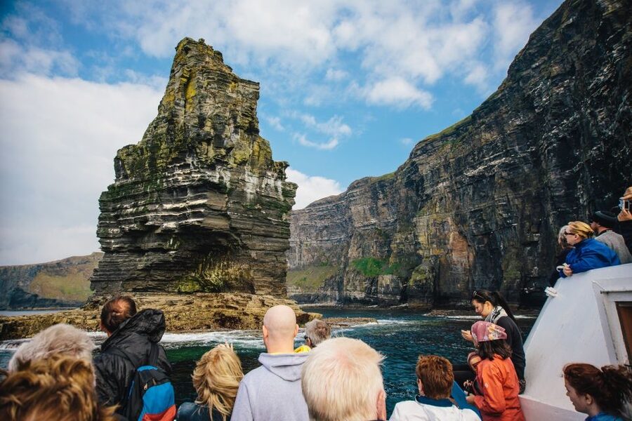 South Western Ireland: 4 Days from Galway to Kerry - Accommodation and guides: where the experience lives or dies