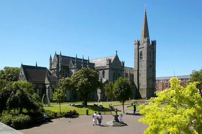 St Patrick's Cathedral, Book of Kells and Dublin Castle Tour - Key things to know before you go