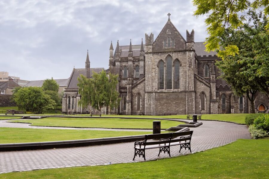 St Patrick's Cathedral: Self-Guided Cathedral Admission - Using the included audio guide, and getting the sound right