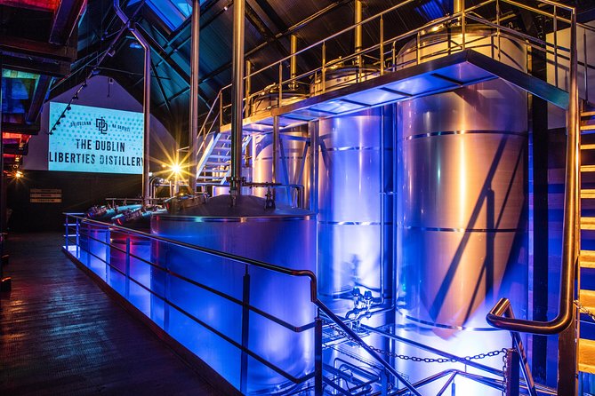 The Dublin Liberties Distillery - Guided Tour and Whiskey Tasting - The guide part: you will get explanations you can follow