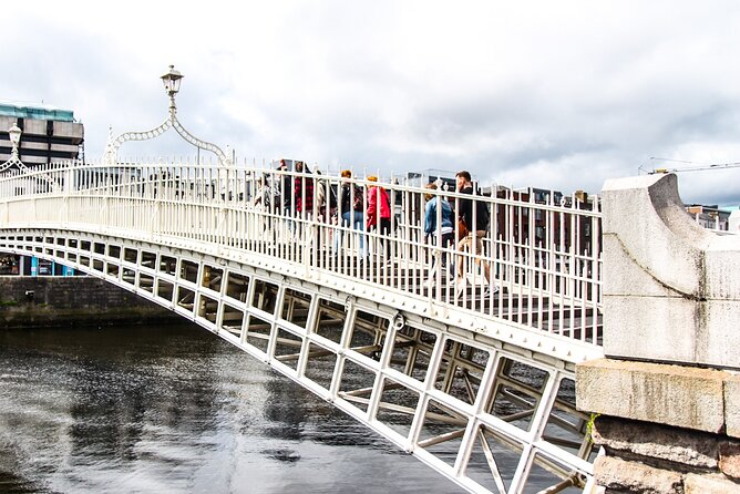 The Dublin True Crime Tour - Trinity College Dublin, old murders and how punishment worked