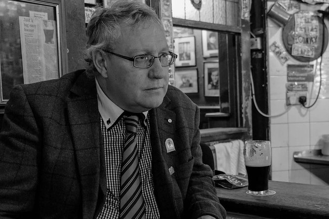 Walking tour in Merrion Square Park - Dublin Rogues Tour - Price and Value: Is $28.66 Worth It?