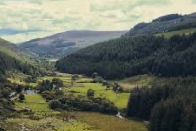 Wicklow and Glendalough Private Chauffeured Sightseeing Tour - From your Dublin hotel to Wicklow, with an easy rhythm